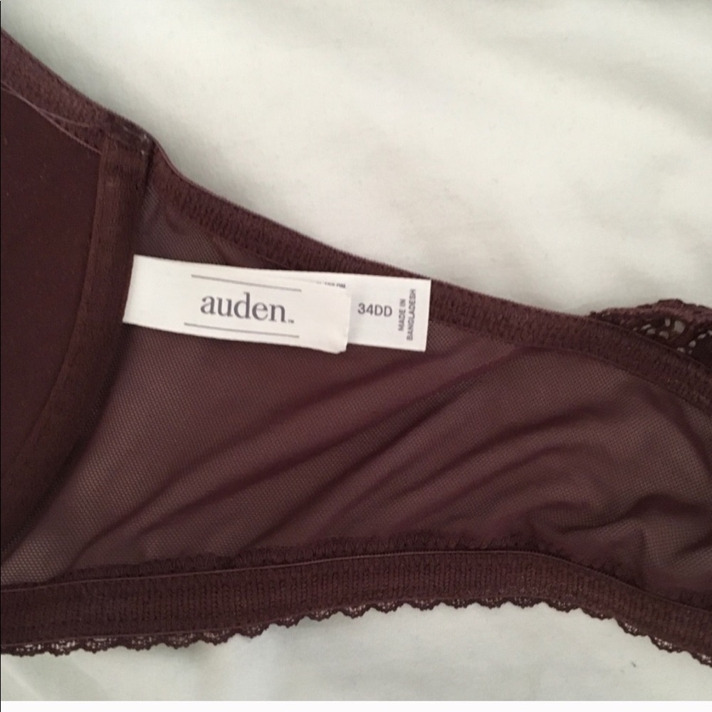 Auden Burgundy front closure bra size 34DD